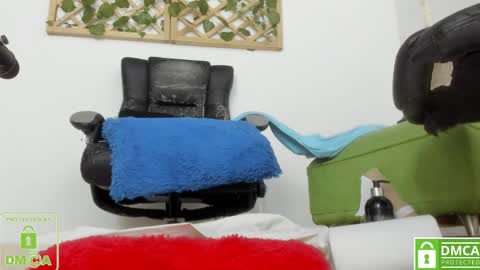 Isabella online show from 3, 12, 2024