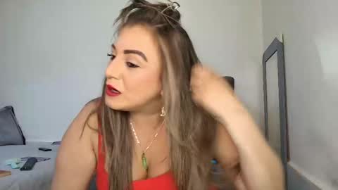 Isabella online show from 25, 4, 2026