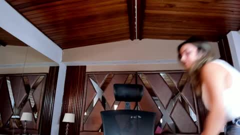 Isabella  Everyday From 0530 to 1430 Col Time online show from 23, 4, 2026