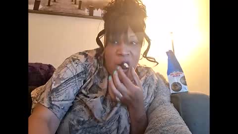 Snapshot of isabellacloverlove chatting on 21, 10, 2025 Isabella online show from 21, 10, 2025