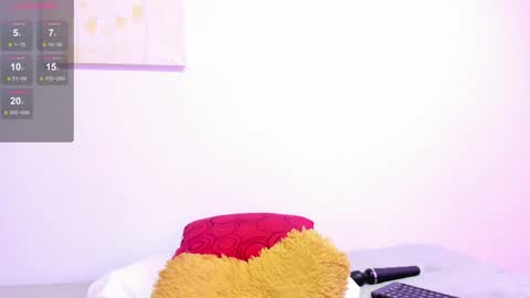 Instagram soybella01  online show from 7, 2, 2025