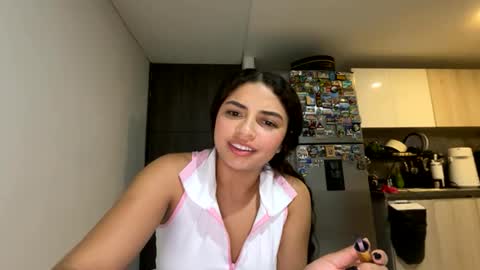 Isabella.. back again  online show from 6, 8, 2026