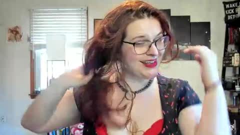 isabellamariedarcy online show from 2, 2, 2026