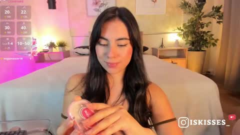   online show from 23, 4, 2026