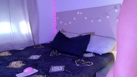Snapshot of isabellataylorr1 chatting on 1, 6, 2026 Isabella online show from 1, 6, 2026
