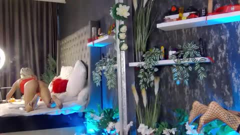 IsabelleEthan online show from 11, 2, 2025