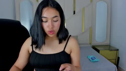 isabellrodriguez18 online show from 4, 10, 2025