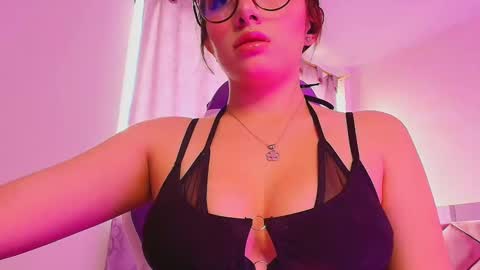 ISABELLA online show from 21, 2, 2026