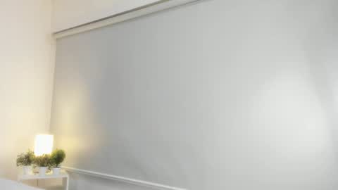 isameow online show from 4, 1, 2025