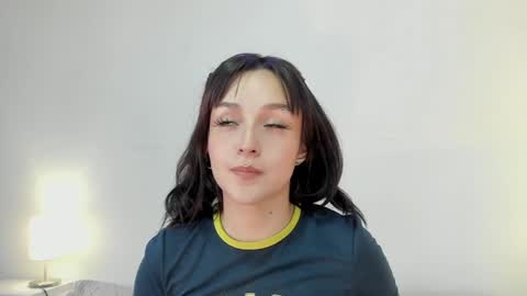 isameow online show from 15, 1, 2025