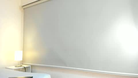 isameow online show from 12, 3, 2025