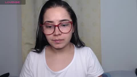 Snapshot of isemma chatting on 12, 12, 2024 Emma online show from 12, 12, 2024