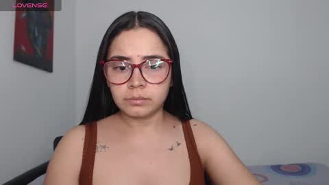 Snapshot of isemma chatting on 3, 1, 2025 Emma online show from 3, 1, 2025