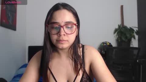 Snapshot of isemma chatting on 31, 1, 2025 Emma online show from 31, 1, 2025