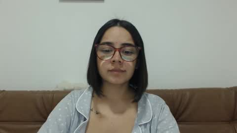 Snapshot of isemma chatting on 30, 9, 2025 Emma online show from 30, 9, 2025