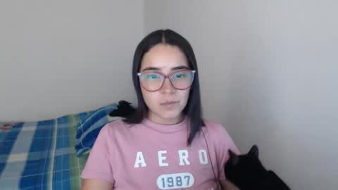 Snapshot of isemma chatting on 13, 12, 2025 Emma online show from 13, 12, 2025