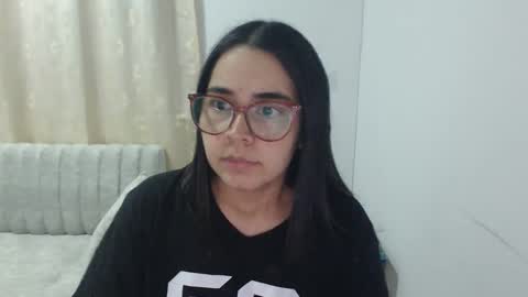 Snapshot of isemma chatting on 17, 2, 2026 Emma online show from 17, 2, 2026