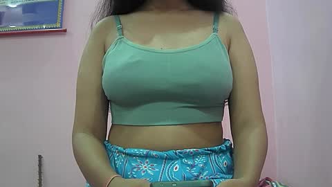 ishika_singh_ online show from 23, 10, 2025