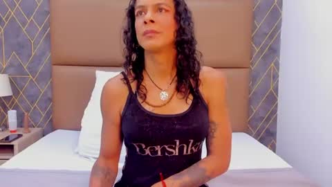 isidel79 online show from 11, 7, 2026