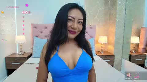 Isis Choi online show from 11, 7, 2026