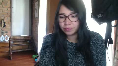 Snapshot of isis_moon88 chatting on 1, 12, 2025 isis online show from 1, 12, 2025