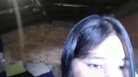 Snapshot of isis_moon88 chatting on 6, 4, 2026 isis online show from 6, 4, 2026