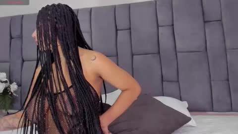 Snapshot of isislarah chatting on 23, 10, 2025 Isis Larah online show from 23, 10, 2025