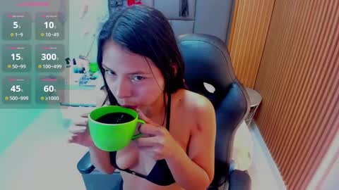 Snapshot of isisleroy chatting on 23, 9, 2025 ISIS online show from 23, 9, 2025