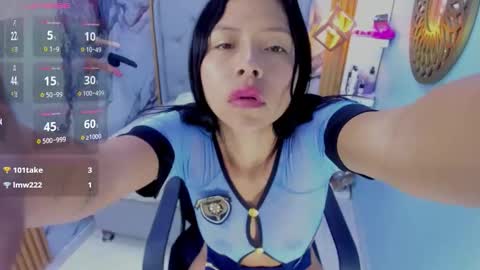 Snapshot of isisleroy chatting on 24, 11, 2025 ISIS online show from 24, 11, 2025