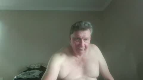 Snapshot of island625103 chatting on 9, 9, 2025 island625103 online show from 9, 9, 2025