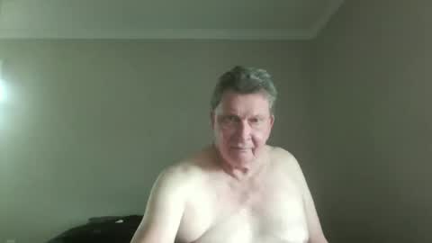 Snapshot of island625103 chatting on 12, 9, 2025 island625103 online show from 12, 9, 2025