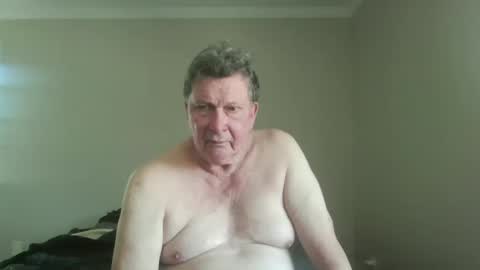 Snapshot of island625103 chatting on 18, 9, 2025 island625103 online show from 18, 9, 2025