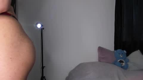 Snapshot of isnotforeveryone chatting on 7, 2, 2025 Julyane online show from 7, 2, 2025