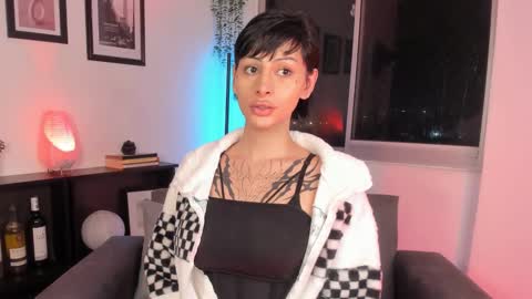 Snapshot of isnotforeveryone chatting on 8, 3, 2025 Julyane online show from 8, 3, 2025