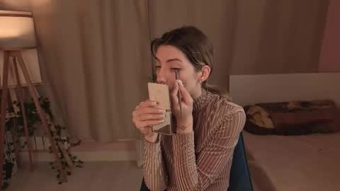 Emilia online show from 10, 3, 2026