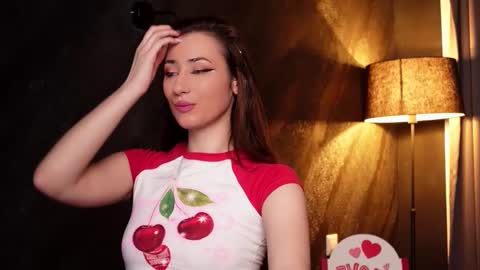 Snapshot of isoldebliss chatting on 18, 2, 2025 IsoldeBliss online show from 18, 2, 2025