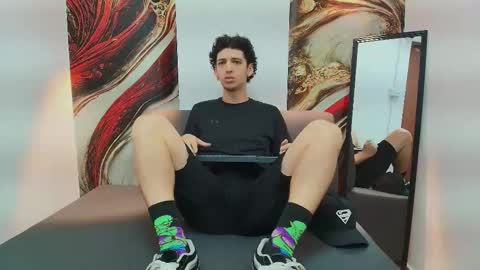 Israel online show from 6, 11, 2025