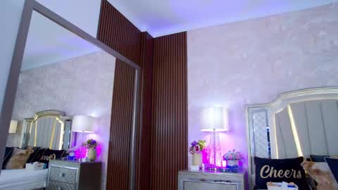 Snapshot of issadorra chatting on 10, 2, 2025 Issadorra online show from 10, 2, 2025