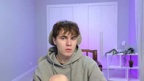 Snapshot of istairee chatting on 2, 1, 2025 Maks online show from 2, 1, 2025