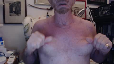 ImYourBitch online show from 19, 6, 2026