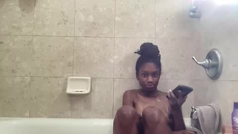 5ive AM online show from 8, 1, 2025