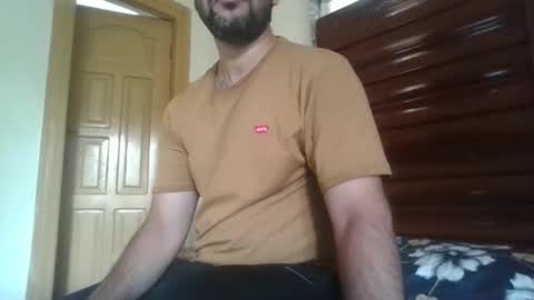 its_me_2323 online show from 3, 5, 2026
