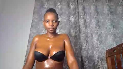 Snapshot of its_metney chatting on 24, 5, 2026 Metney online show from 24, 5, 2026