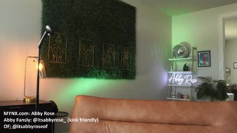 Abby Rose online show from 22, 12, 2025