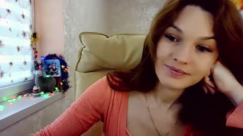 Snapshot of itslunaday chatting on 13, 1, 2025 itslunaday online show from 13, 1, 2025