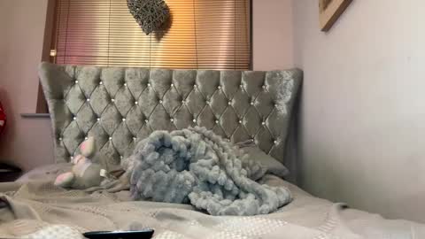 Lola online show from 3, 1, 2025