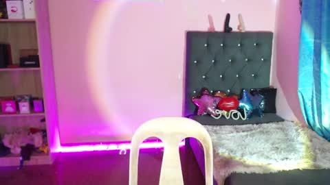 Snapshot of itsmesianaa29 chatting on 7, 2, 2025 Siana online show from 7, 2, 2025