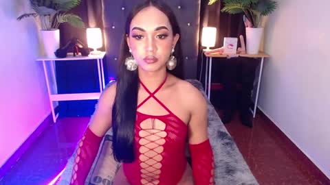 Snapshot of itsmesofiaa69 chatting on 9, 9, 2025 Sofia online show from 9, 9, 2025