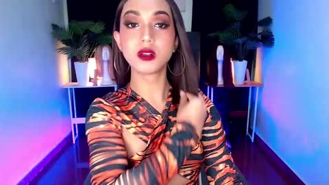 Snapshot of itsmesofiaa69 chatting on 3, 10, 2025 Sofia online show from 3, 10, 2025