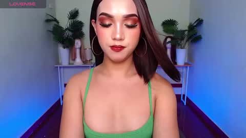 Snapshot of itsmesofiaa69 chatting on 13, 10, 2025 Sofia online show from 13, 10, 2025